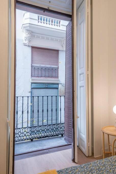 Апартаменти Apartamento De Lujo En Gran Via Мадрид Екстер'єр фото
