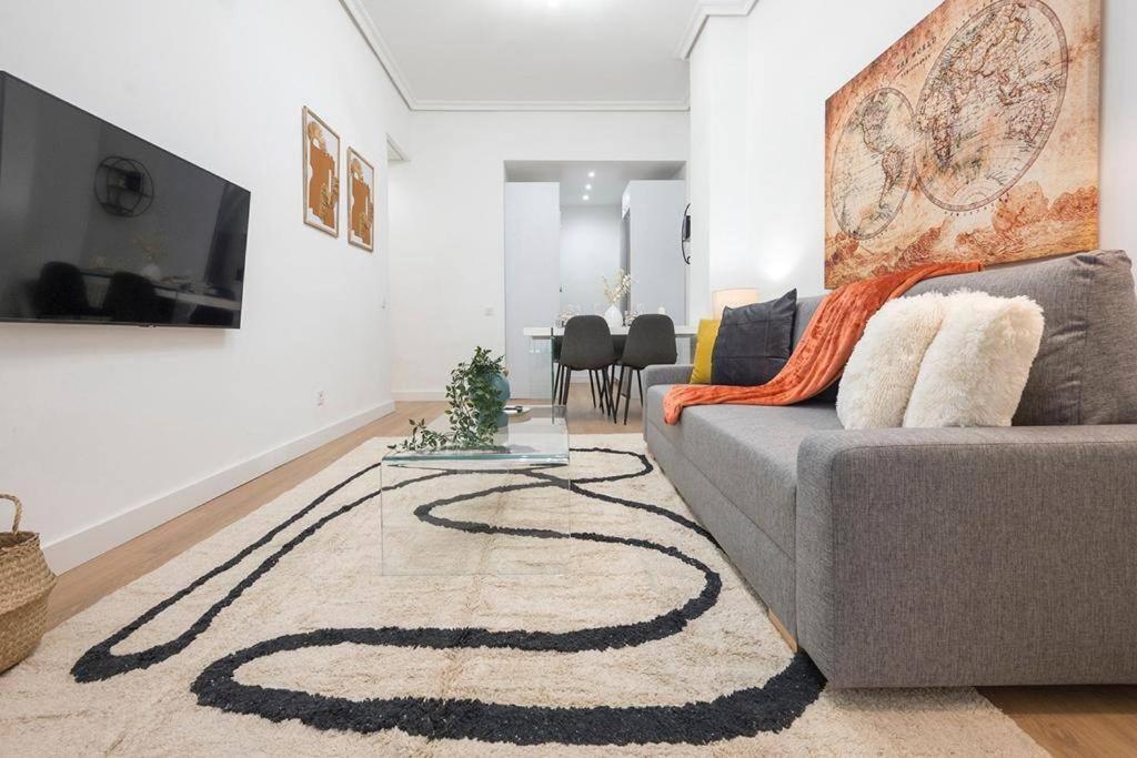 Апартаменти Apartamento De Lujo En Gran Via Мадрид Екстер'єр фото